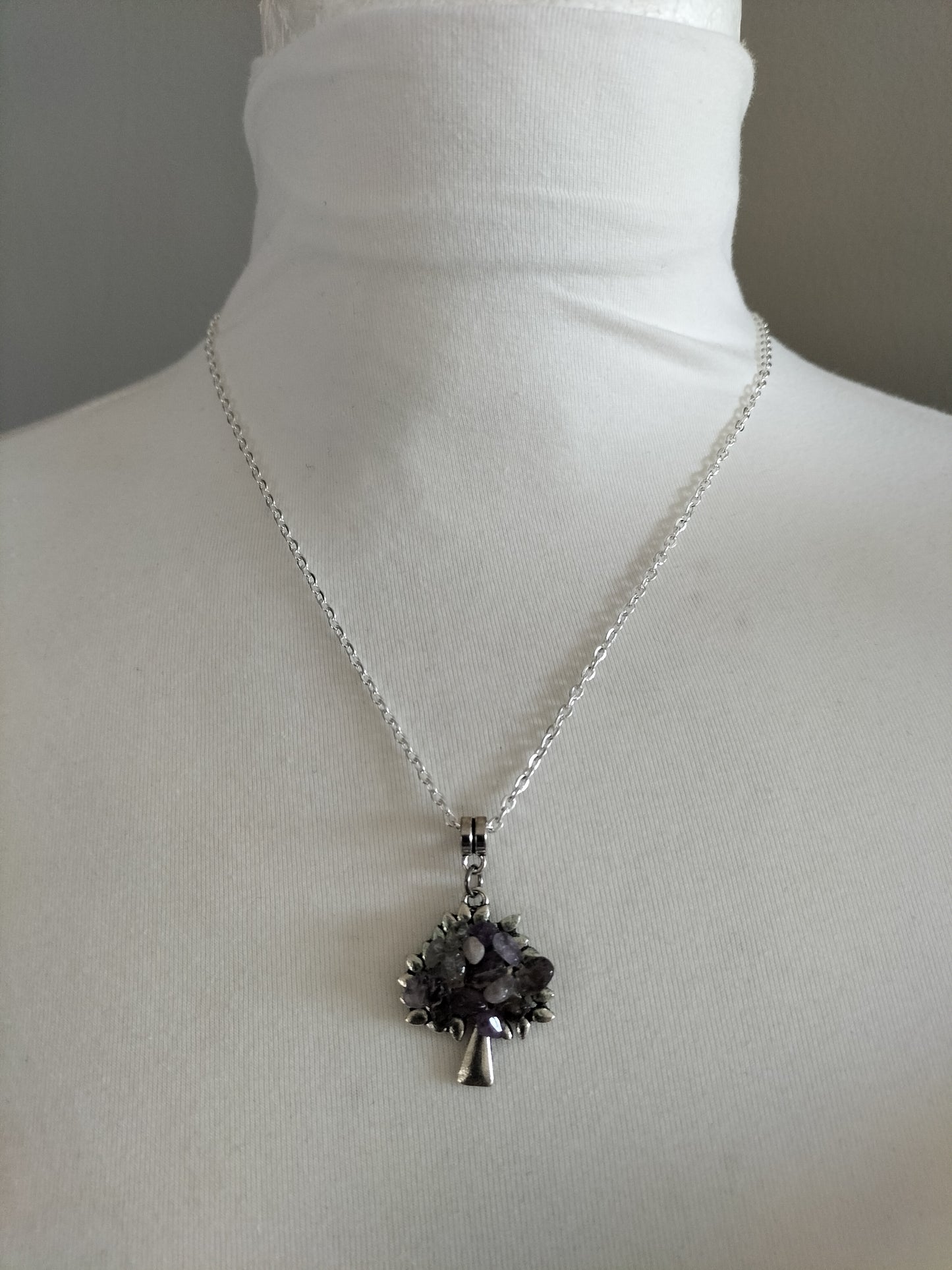 Beautiful silver plated necklace with tree of life gemstones pendant