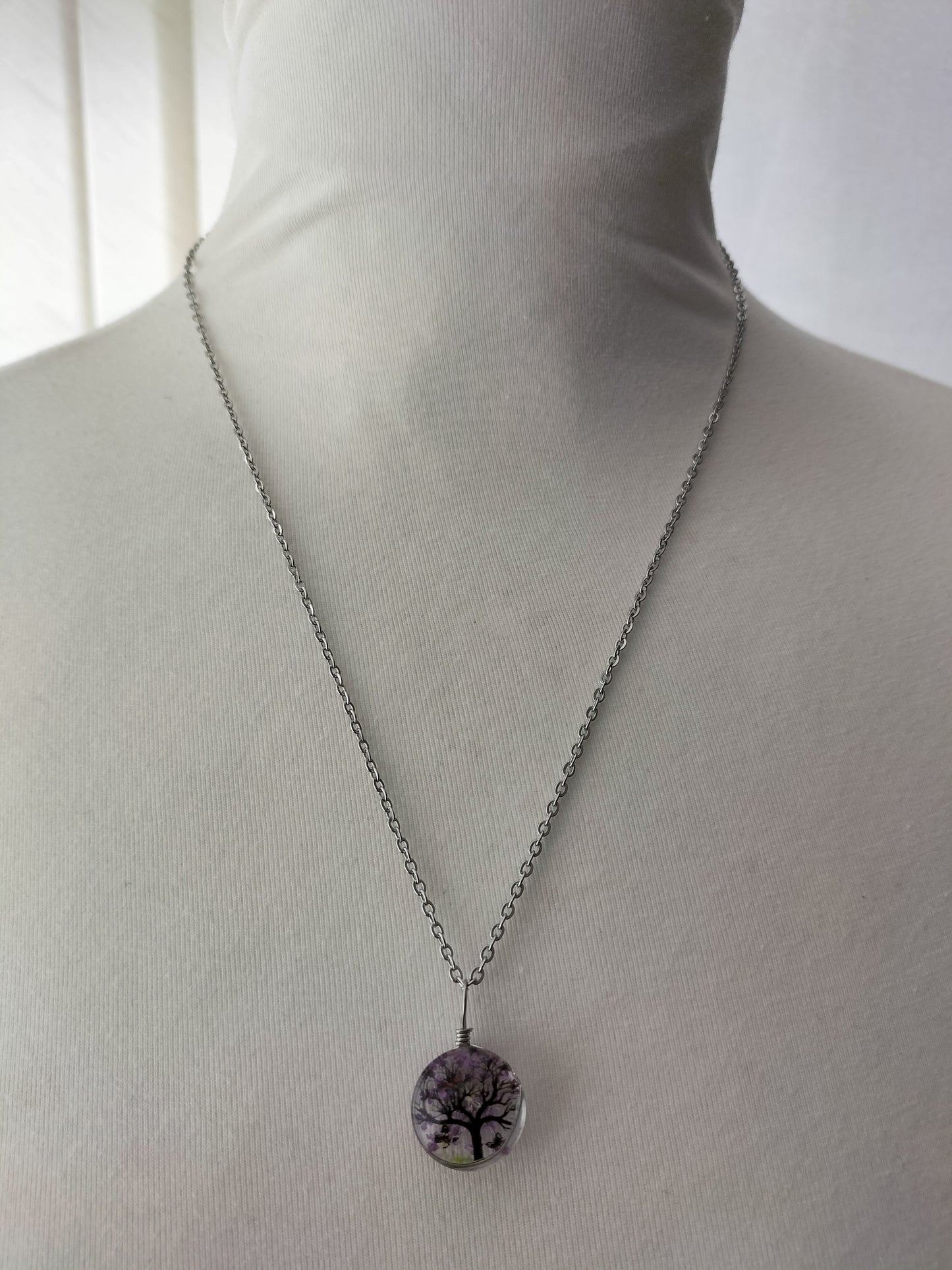 Dried Flower Shape Resin Pendant With Silver Plated Necklace