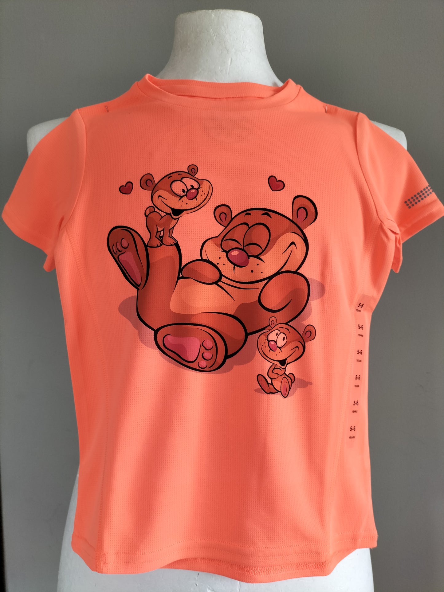 Beautiful verity children's T-shirt's size 5-6 and 7-8 years old with beautiful designs