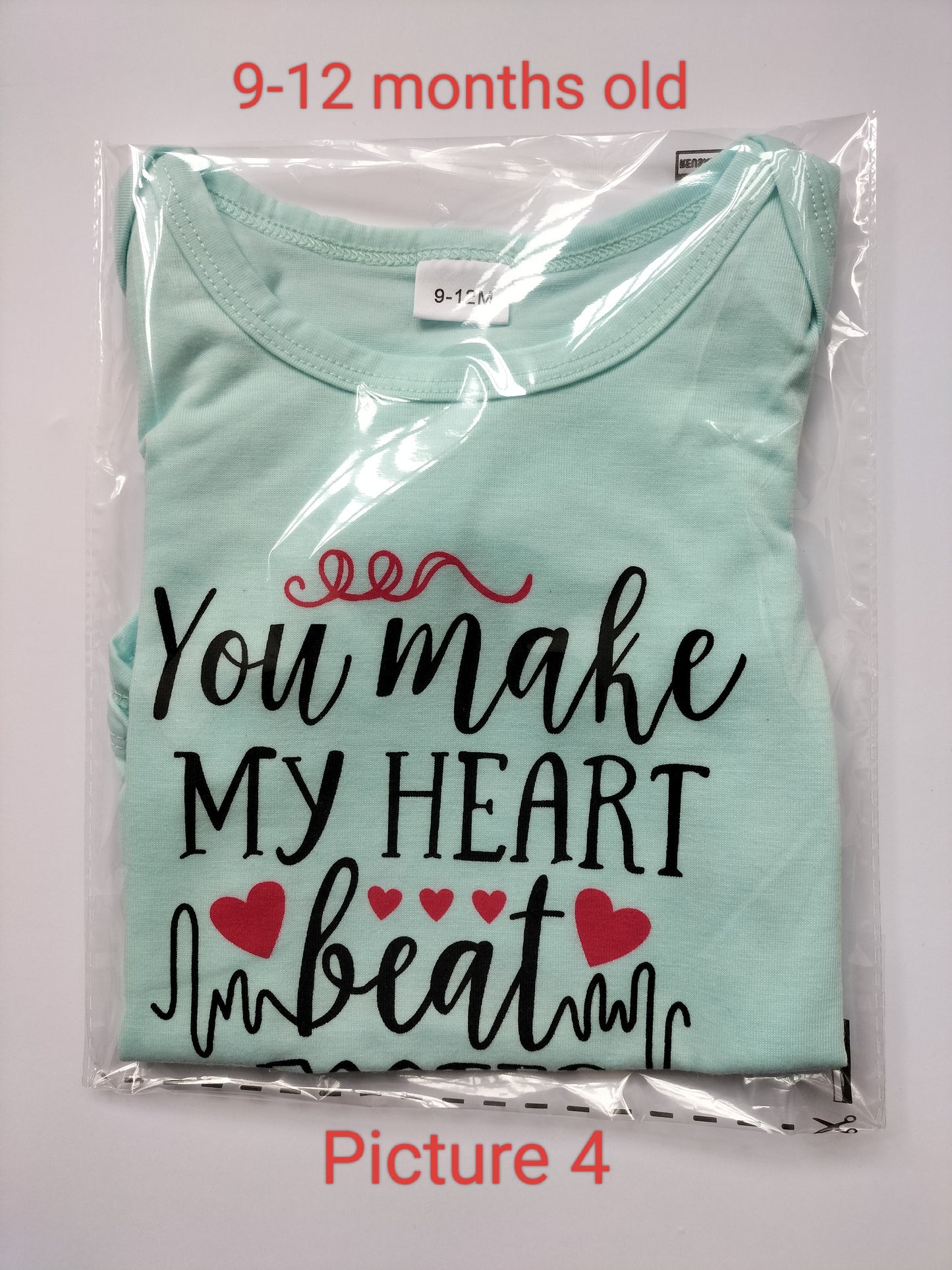 Girl's 9-12 Month's Print Body Suit Comfy Short Sleeve Onesie