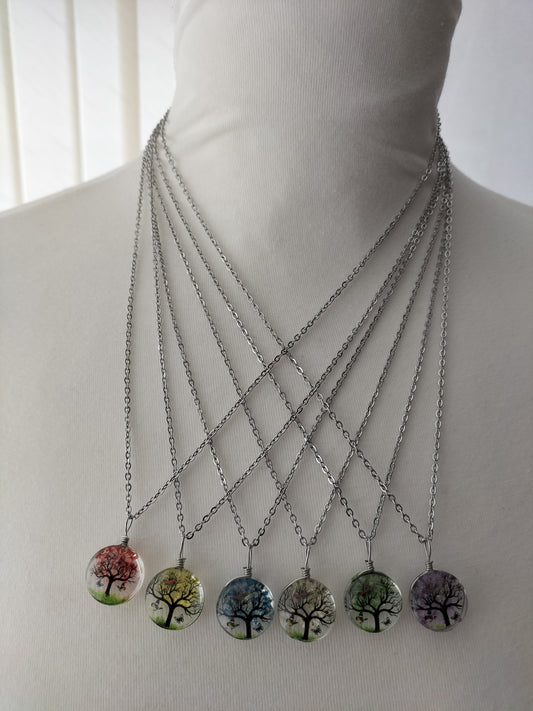 Dried Flower Shaped Ball Pendant With Silver Plated Necklace